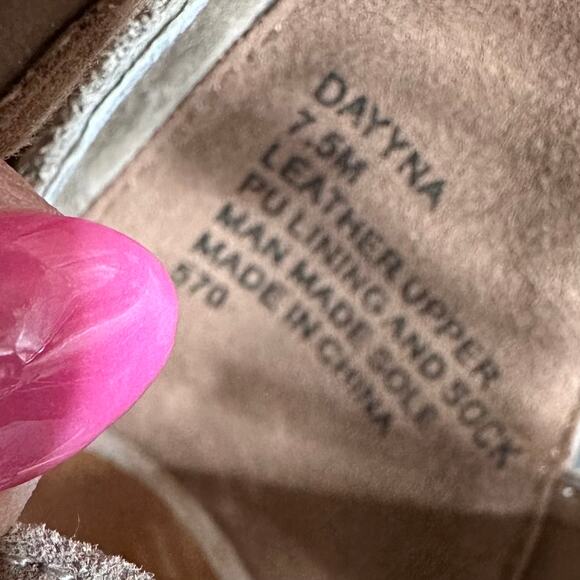 Steve Madden Womens 7.5M Dayyna Chunky Heels Sandals Tan Caged Strappy Tie Zip - Picture 8 of 9